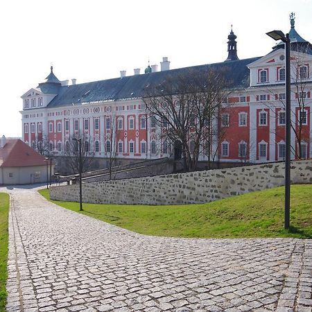 Apartmany U Namesti Broumov Exteriör bild